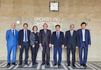 GS. Phan Quang Minh nhận bằng Tiến sĩ danh dự của trường University of Architecture Civil Engineering and Geodesy (UACEG), Bulgaria