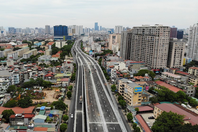 Công trình xây dựng tuyến đường bộ trên cao dọc đường vành đai II, đoạn từ cầu Vĩnh Tuy đến Ngã tư Sở